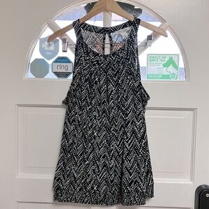 White House Black Market size XL top